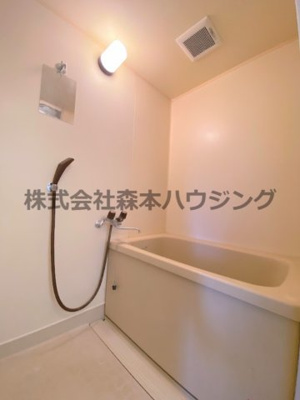 【浴室】 | 　ウエストコート | お風呂で日々の疲れを落としましょう