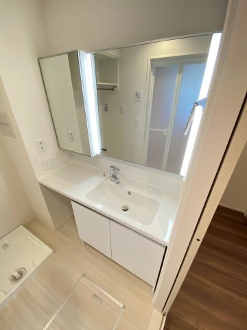 【独立洗面台】