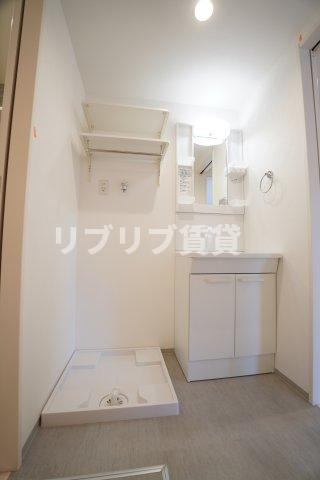 robot home寒川町の洗面所