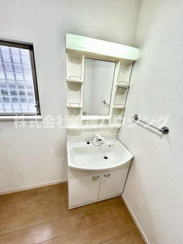 半町4丁目一戸建の洗面所