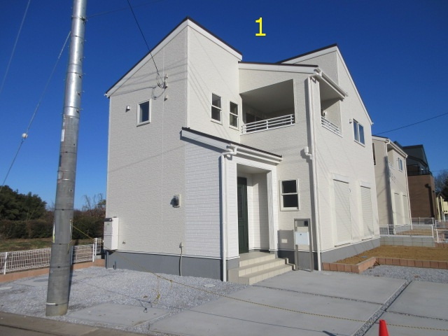 【仲介手数料無料】新築戸建　リーブルガーデン寄居町露梨子2581-1（全8棟）の前面道路含む現地写真