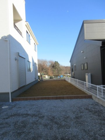 【仲介手数料無料】新築戸建　リーブルガーデン寄居町露梨子2581-1（全8棟）の前面道路含む現地写真