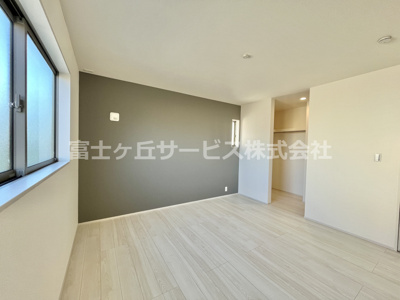 【寝室】 | 牧之原市細江 7期 新築一戸建て 1号棟 | 主寝室です