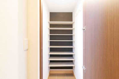 【収納】 | グラン・ファミリアＪ