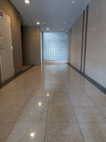 グランエターナ福岡警固のロビー