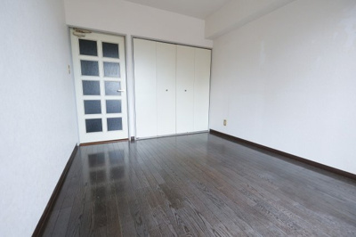 【洋室】 | 協栄マンションOYAMA | ※同間取りの305号室のお写真です