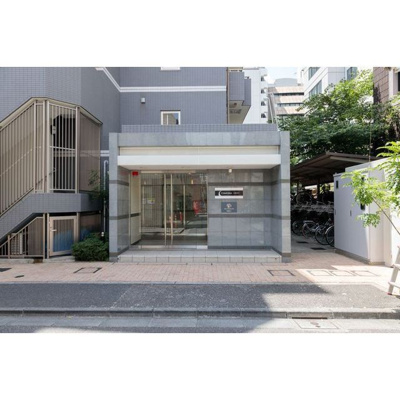 【エントランス】コンフォリア三田トロワ