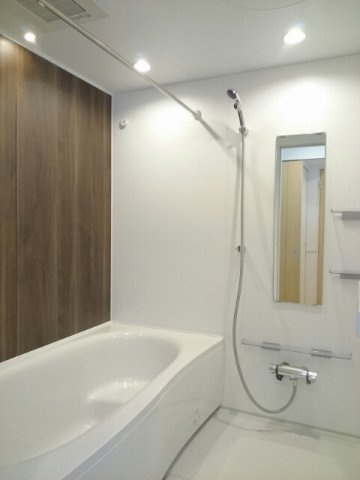 ウィル・アルカディアの浴室|コンパクトで使いやすいお風呂です