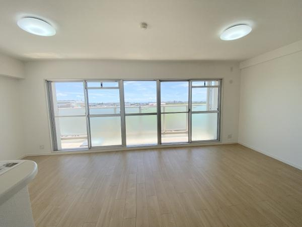 【居間・リビング】 | Mプラザ明石弐番館