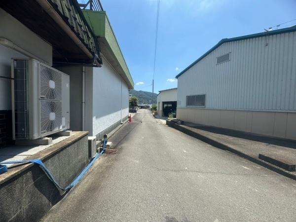 紀の川市黒土・上田井　土地の前面道路含む現地写真