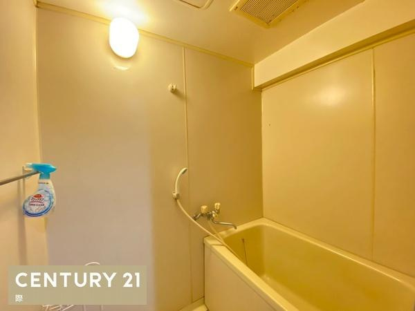 サンライズマンション岩出５弐番館　の浴室