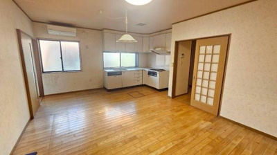 【居間・リビング】 | 南部町福里　戸建 | 現地外観