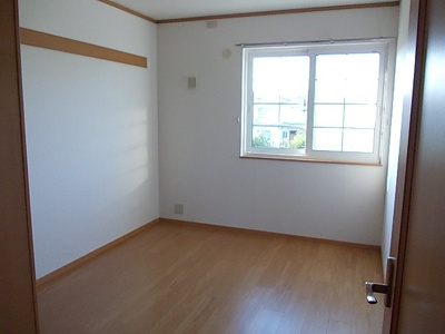 【洋室】 | フィオレンテⅡ