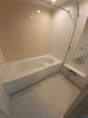 カームリープレイス　Ⅱの浴室