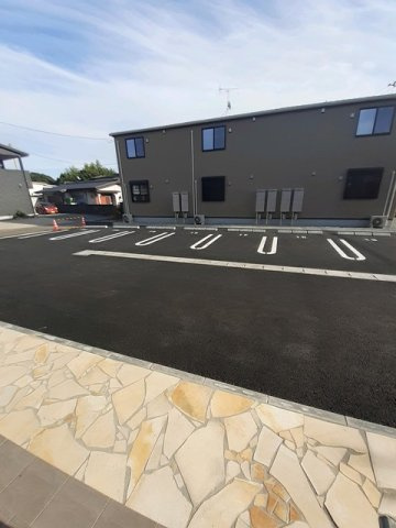 カームリープレイス　Ⅱの駐車場