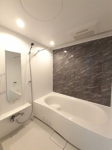 Ｍ＆Ｈ　Ⅳの浴室