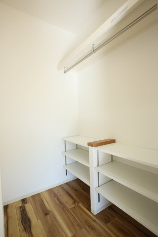 清風マンション（リノシス）の収納|ウォークインクローゼット
