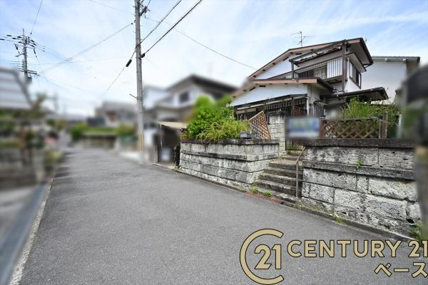 大和郡山市小泉町の売地の前面道路含む現地写真|■現地撮影写真■閑静な住宅地内で穏やかな暮らし！