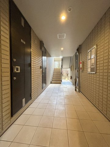 グランドゥール武蔵境のロビー