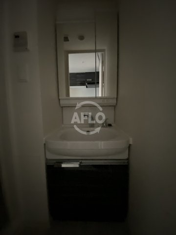 プレサンスOSAKA DOMECITYクロスティの独立洗面台|プレサンスOSAKA DOMECITYクロスティ（プレサンスオオサカドームシティクロスティ）　独立洗面台