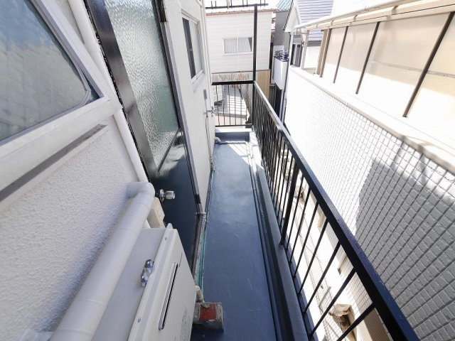 BLANCUBE 西山のバルコニー
