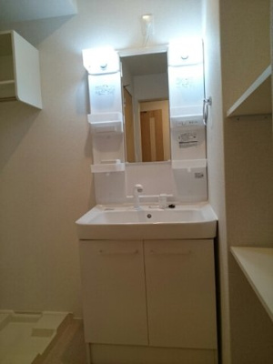 【洗面所】 | サンライズ | ゆったりとスペースのある洗面所