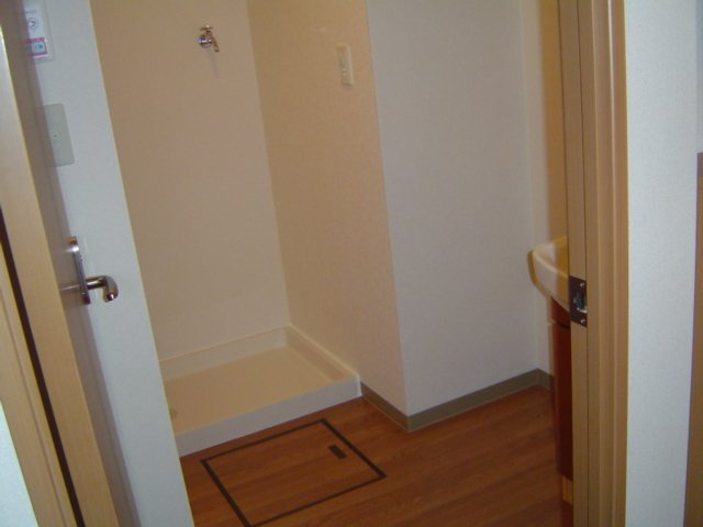 【内装】 | ロイヤルシャトーせいら | 洋室