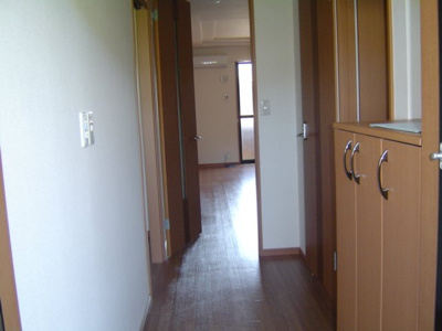 【内装】 | ロイヤルシャトーせいら | 廊下