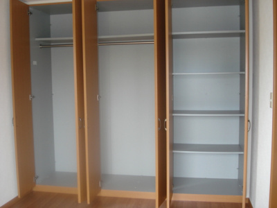 【収納】 | ロイヤルシャトーせいら | クローゼット