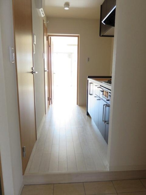 【玄関】 | ラ・トゥール高尾町