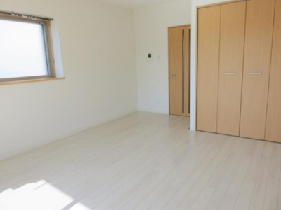 【居間・リビング】 | ラ・トゥール高尾町