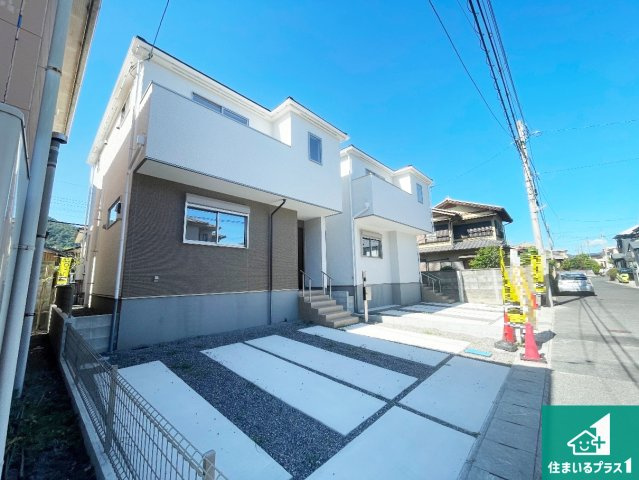 大津市桜野町　第1期　新築一戸建ての駐車場|駐車スペース！散水栓があるので、こまめに愛車を洗えます！