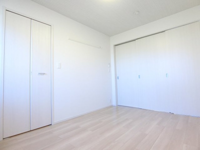 【洋室】 | ローブクレールⅠ | イメージ102号室写真（反転あり）