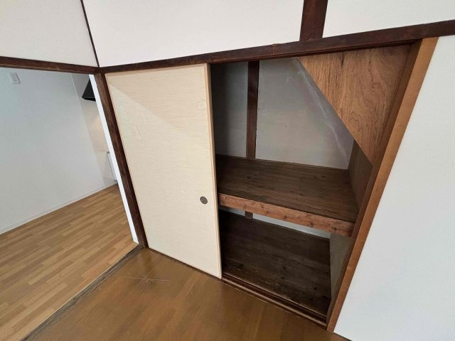 五色山7丁目戸建の収納