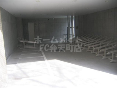 【設備】 | WillDo九条南 | 駐輪場　バイク置場