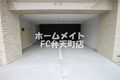 【駐車場】 | アドバンス大阪ルーチェ | 現在は空きがありません
