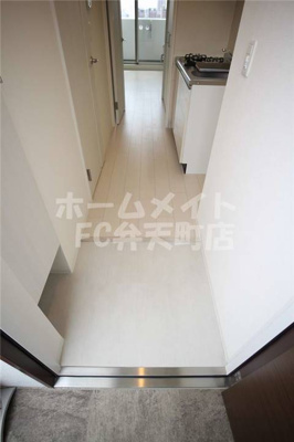 【玄関】 | アドバンス大阪ルーチェ | 玄関です