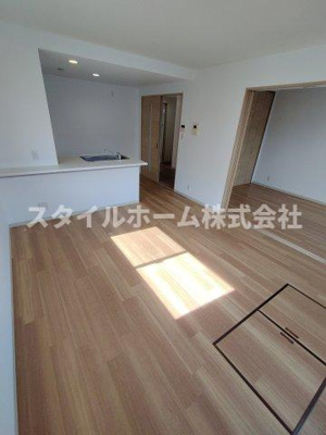 【居間・リビング】 | ファミリアーレ金屋