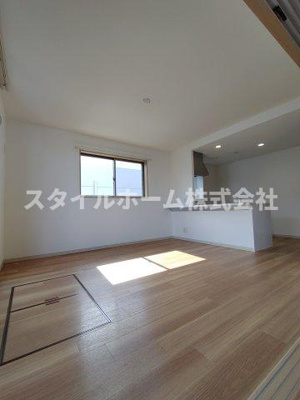 【居間・リビング】 | ファミリアーレ金屋