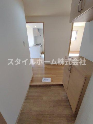 【玄関】 | ファミリアーレ金屋