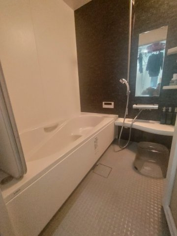 住之江町12　中古住宅の浴室|浴室は1坪と広々です