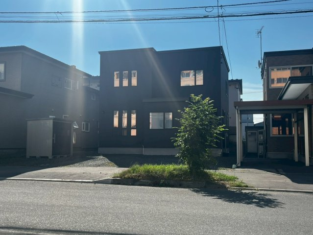 住之江町12　中古住宅の前面道路含む現地写真
