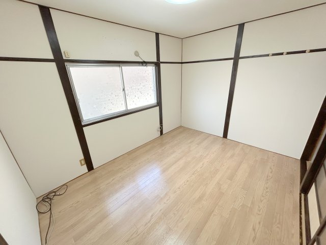 東大阪市中石切町戸建の居間・リビング