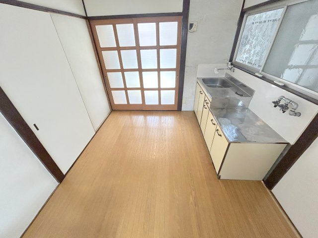 東大阪市中石切町戸建の居間・リビング