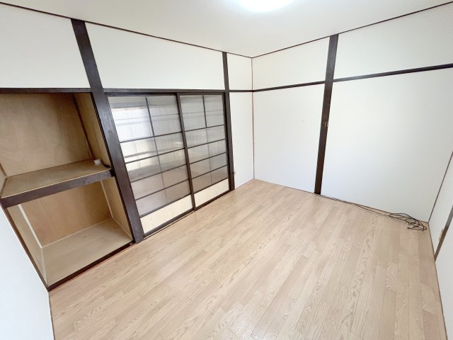東大阪市中石切町戸建の居間・リビング