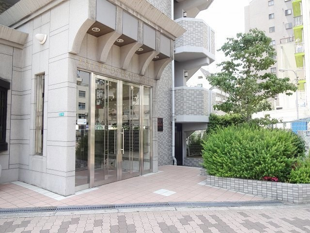 【エントランス】エスリード大阪城北