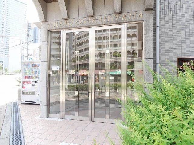【エントランス】エスリード大阪城北