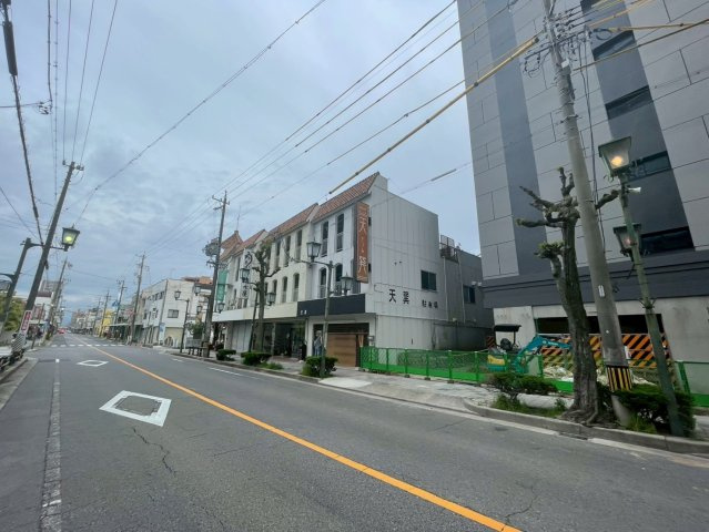 朝日町貸事務所店舗の外観