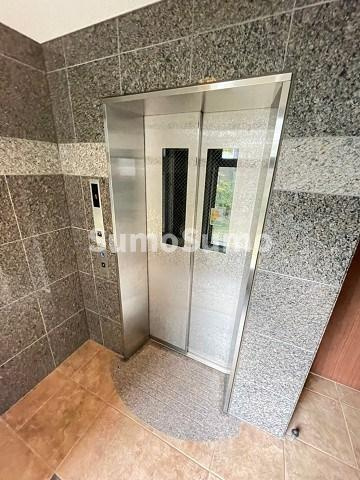 キャッスルプラザ甲子園アネックスの外観