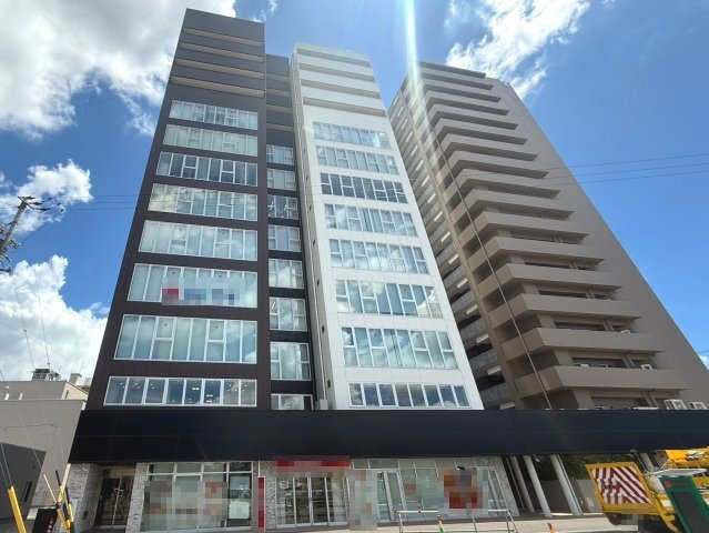 DENCITY CROSS SITEオフィス